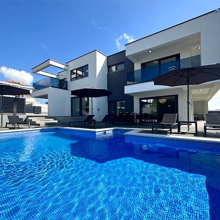 Fantasy Daydream Mansion Villa Novalja Exterior photo